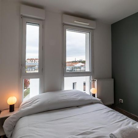 Be My Home - Les Mots Bleus Lyon Extérieur photo