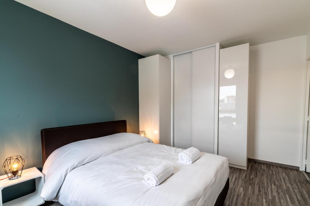 Be My Home - Les Mots Bleus Lyon Extérieur photo