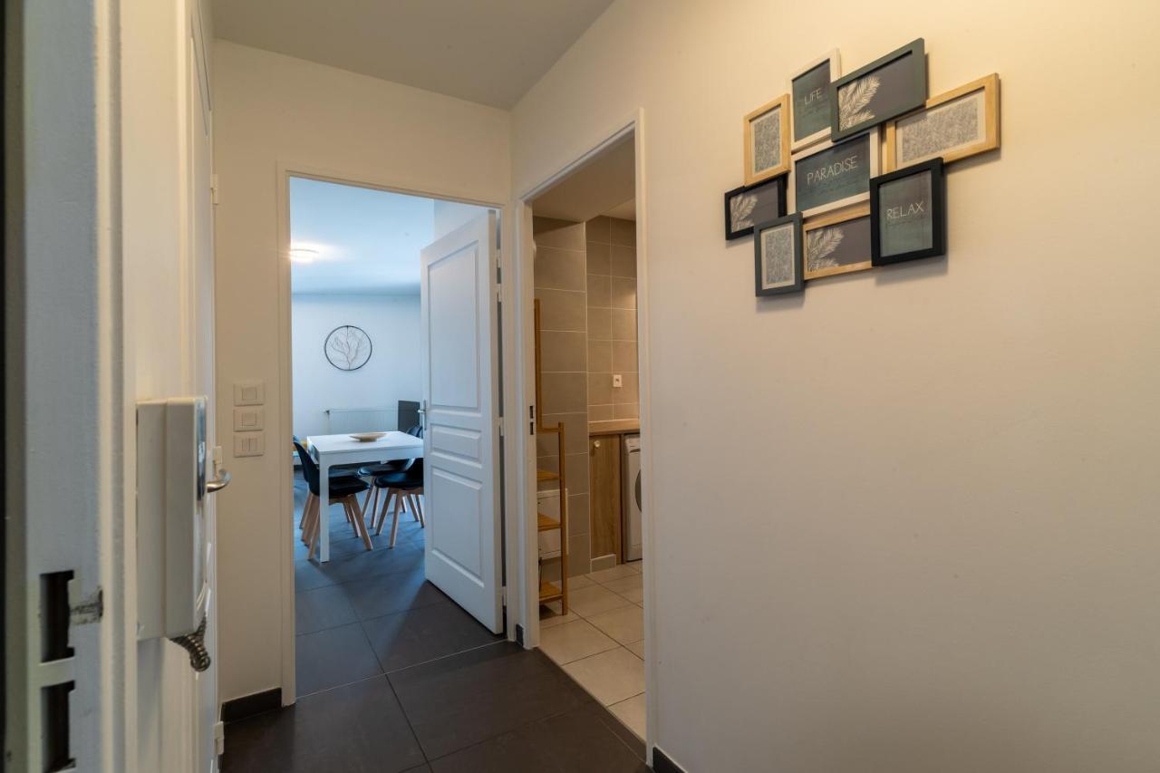 Be My Home - Les Mots Bleus Lyon Extérieur photo